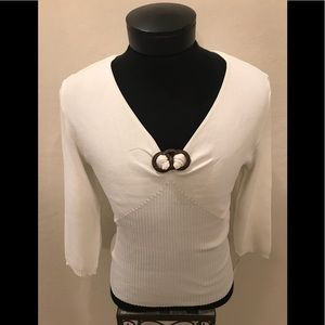 NEW HANNAH JONES VNeck SzL TOP